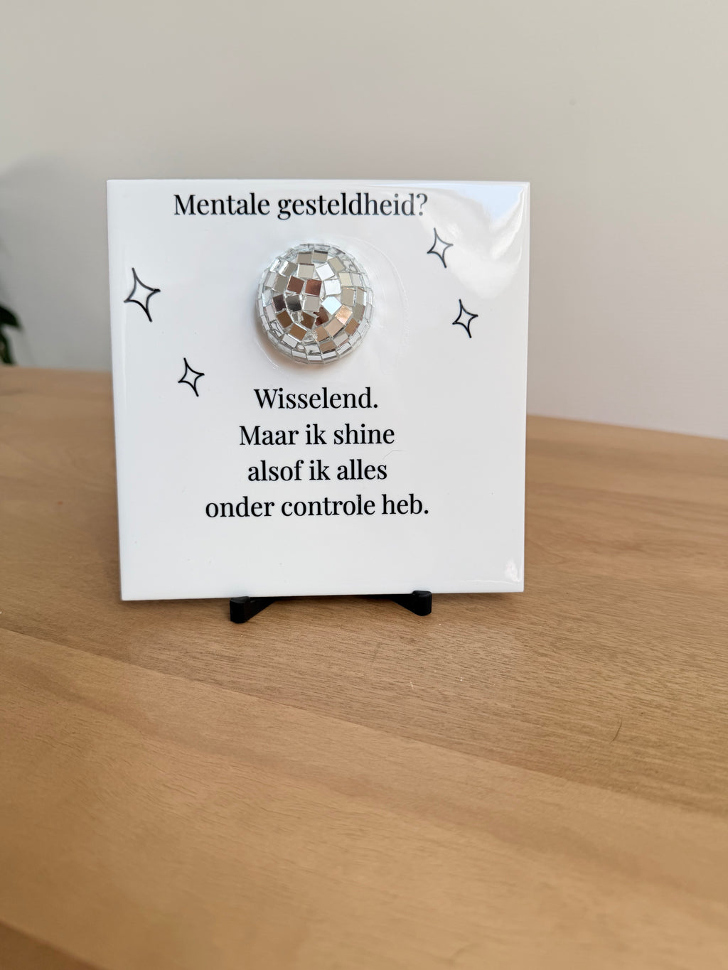 Pop-ou tegel