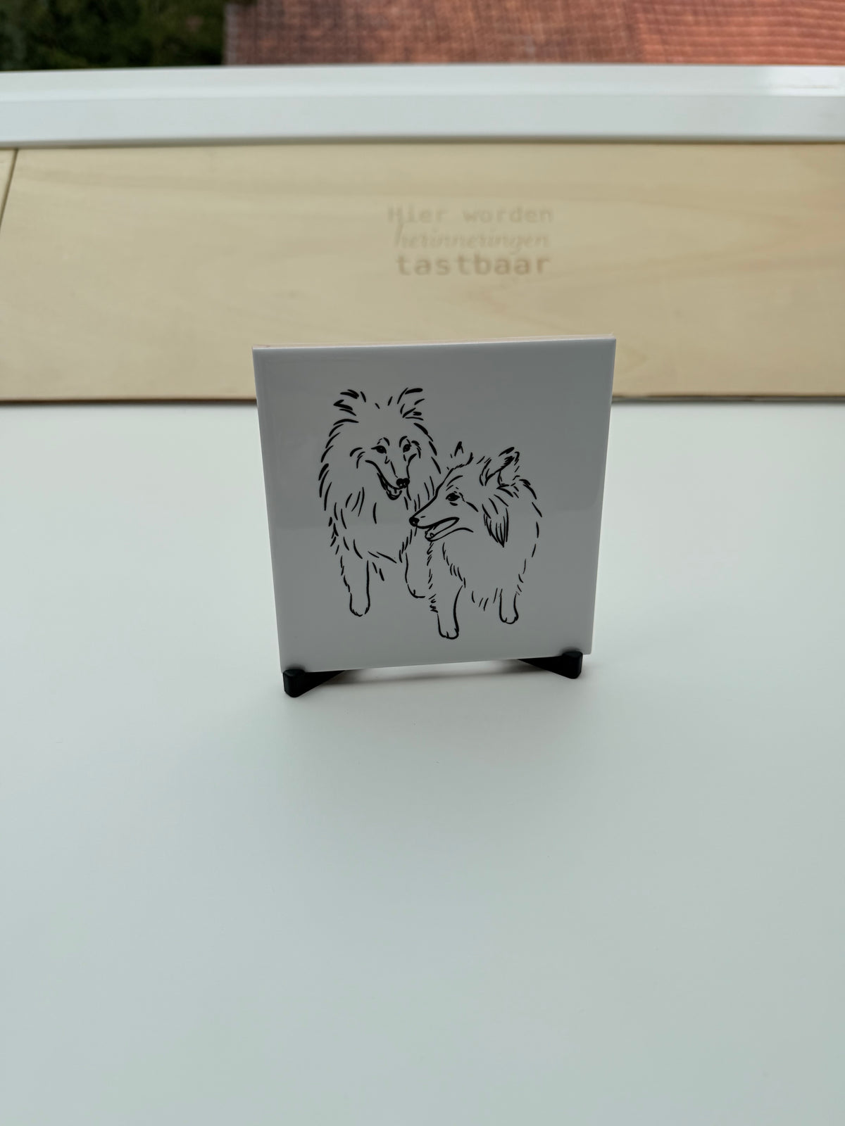 Signature Portrait – Gepersonaliseerde tegel met lijntekening
